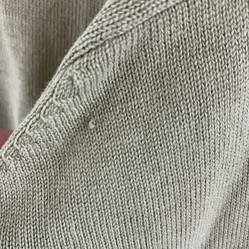 VTG Harold Powell Men’s Sweater 80% Silk 20% Cotton Lightweight Size Medium